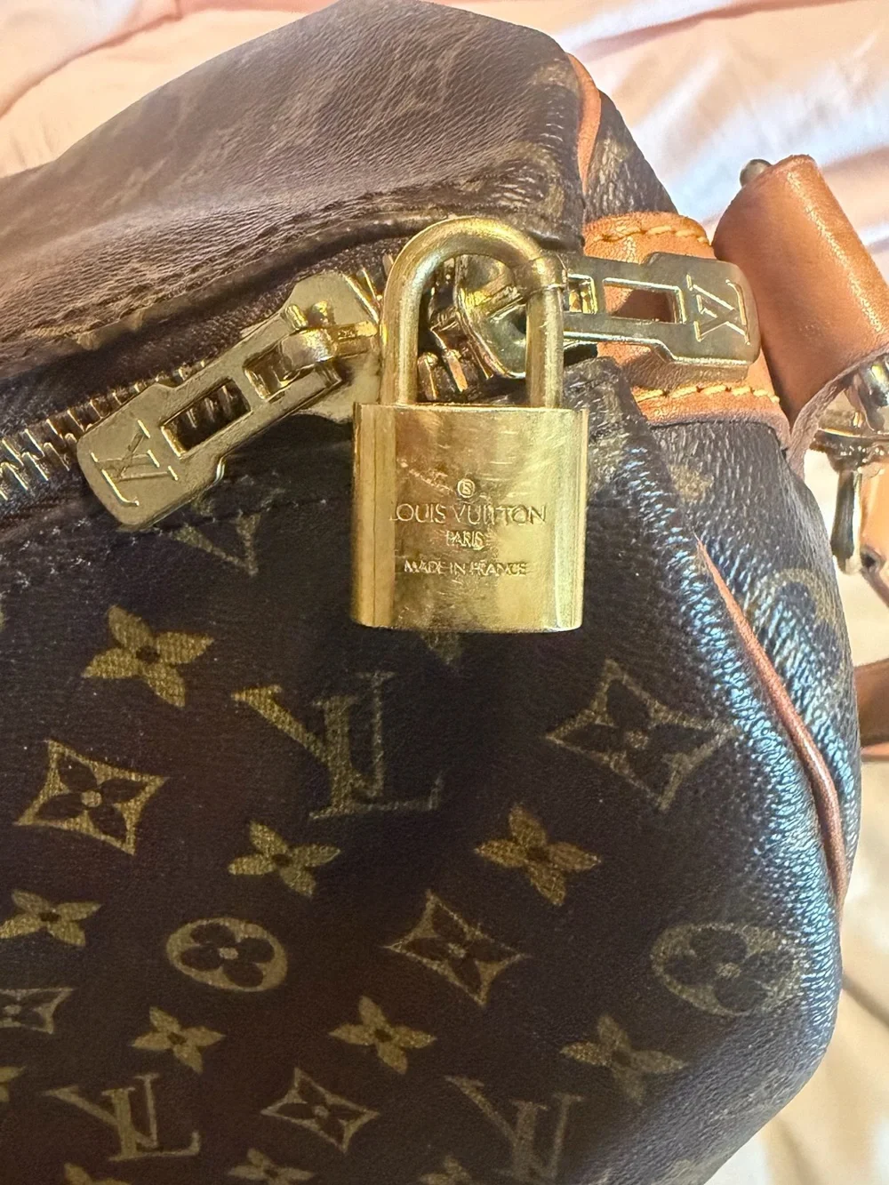 Louis Vuitton Monogram Keepall Bandouliere 50